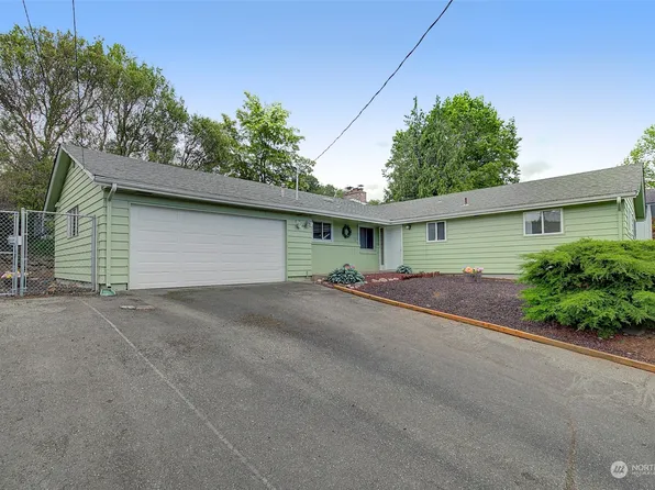 21810 14th Avenue S, Des Moines, WA 98198