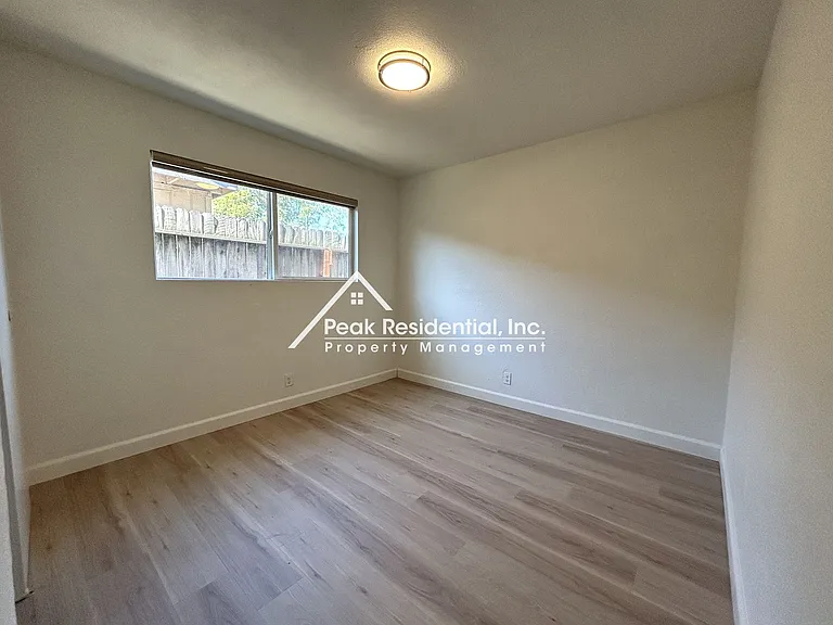 6328 Bonham Cir — Photo 20