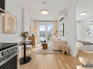 558 Sackett St #4A, Brooklyn, NY 11217