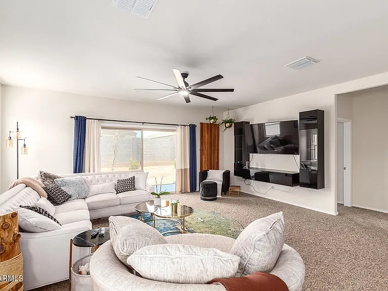 2418 E Santa Barbara Trl — Photo 5