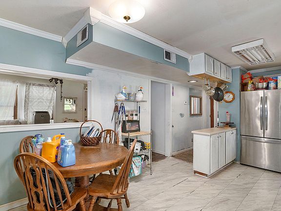 4th image of 502 S Nolting Avenue