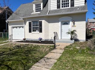 321 Aldan Ave, Aldan, PA 19018