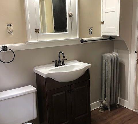 4th image of 815 Beaconsfield Ave APT 1N