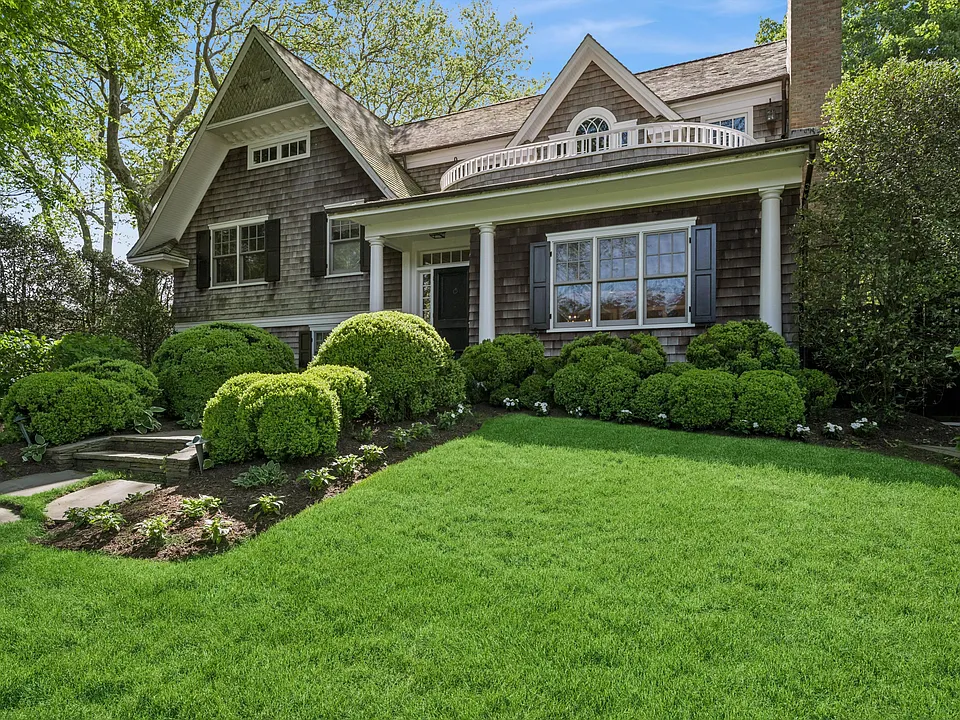 1 Meadow Way