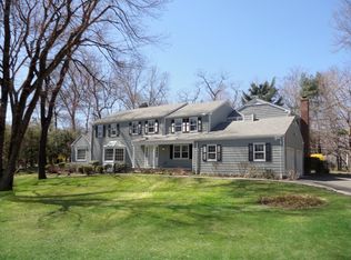 29 Driftway Ln, Darien, CT 06820
