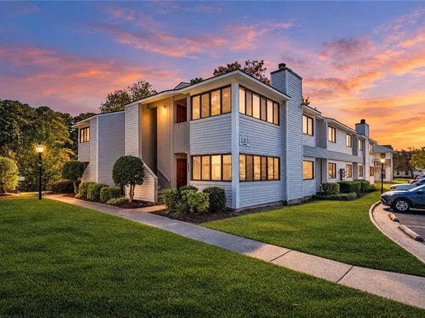 550 Pheasant Run, Virginia Beach, VA 23452