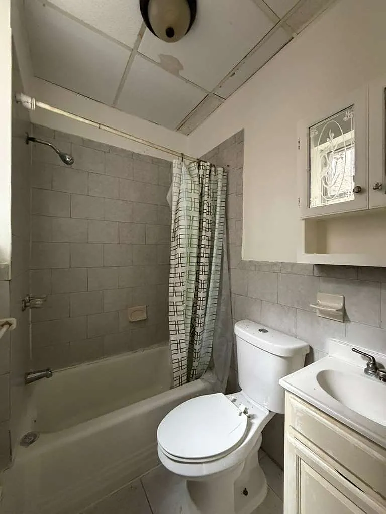2 bed, $1,650 — Photo 4