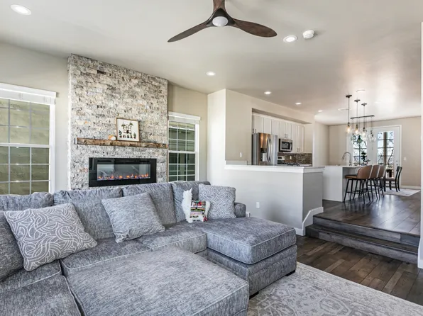 5328 W South Jordan Pkwy, South Jordan, UT 84009