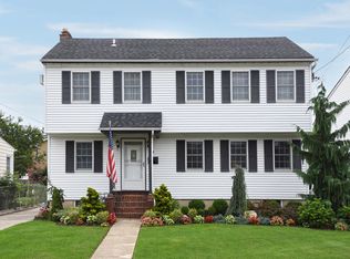 9 22nd St, Jericho, NY