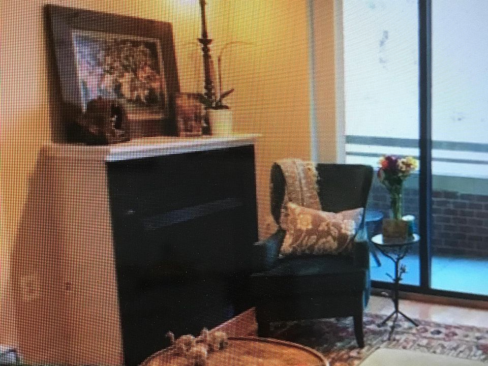 2nd image of 1200 N Hartford St APT 308