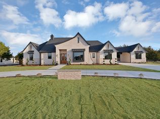 650 Gibson Rd, Waxahachie, TX 75165