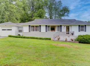 1716 Pawnee Rd, Knoxville, TN 37909