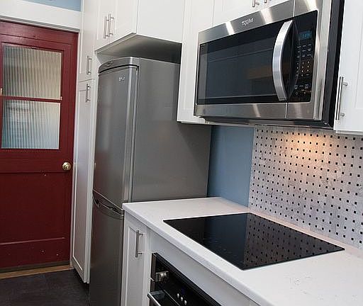 3rd image of 130 4th Ave N APT 214