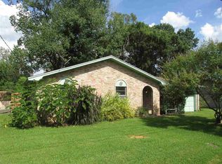 470 Cecil St, Vidor, TX 77662