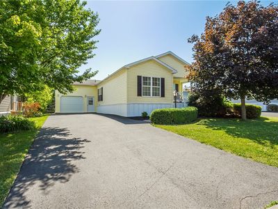 6347 Roberts Dr, Victor, NY, 14564