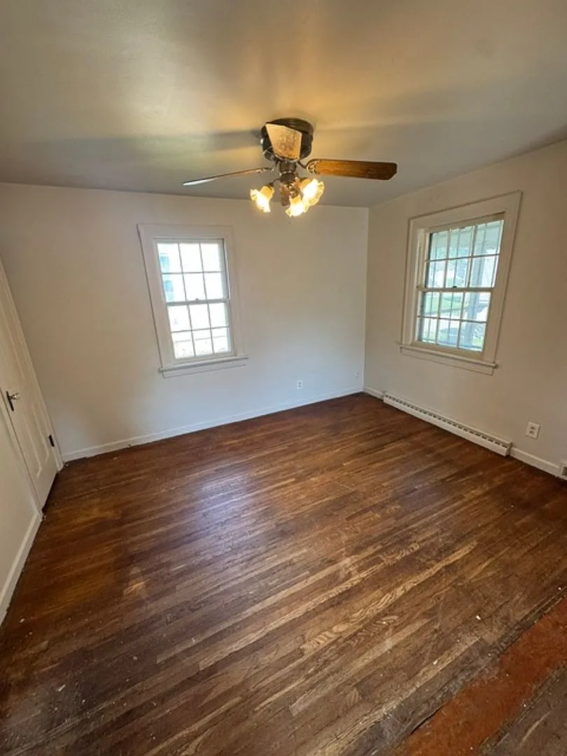 810 Baxter St. — Photo 3