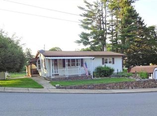 102 Ruth St, Mount Bethel, PA 18343