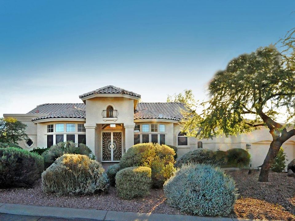 1st image of 16041 E Venetian Ln
