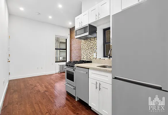 Rented by PREX Realty Corp | media 2