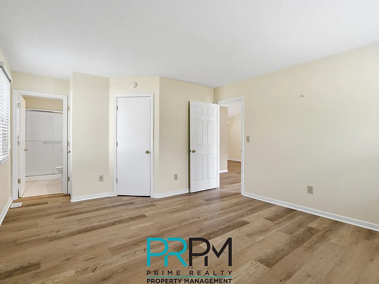 5 Parkstone Ct — Photo 12