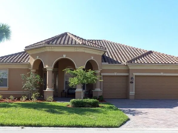 21018 Torre Del Lago St, Estero, FL 33928