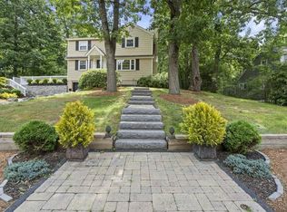 56 Ledgewood Rd, Dedham, MA 02026