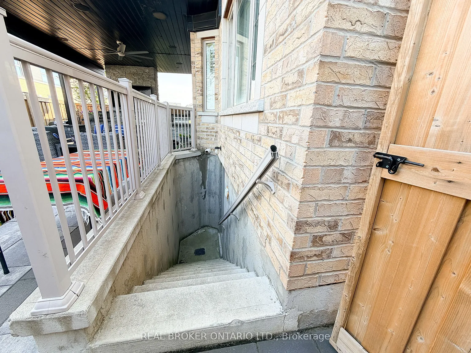2 bed, $2,200 — Photo 2