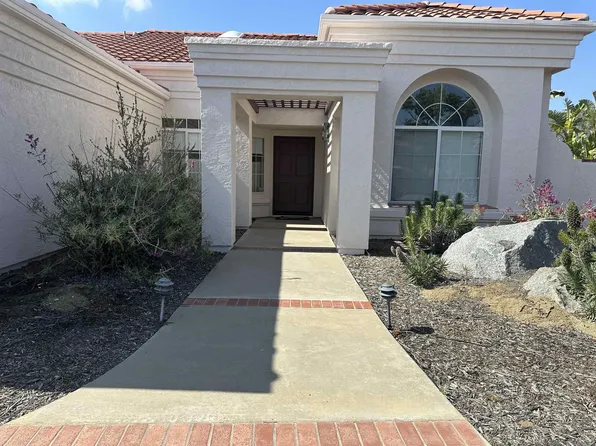 2884 Sage View Dr, Alpine, CA 91901