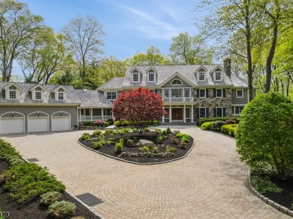 2 Queens Ct, Mendham Twp., NJ 07960