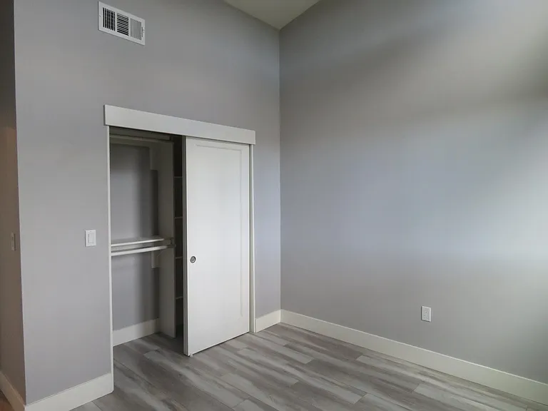 5753 Case Ave #4 — Photo 15
