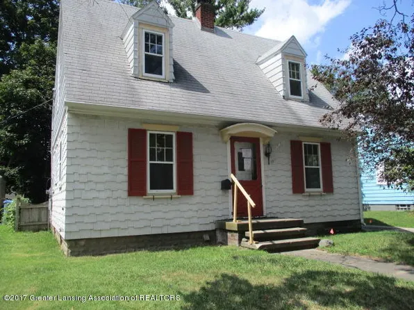 927 Cawood St, Lansing, MI 48915