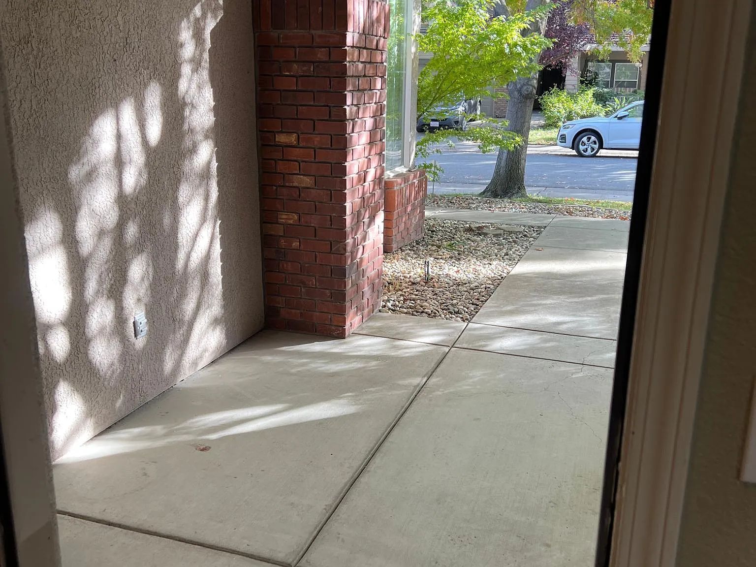 4 bed, 1803 sqft, $2,850 — Photo 3