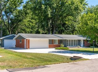 4128 Eckworth Dr, Bellbrook, OH 45305