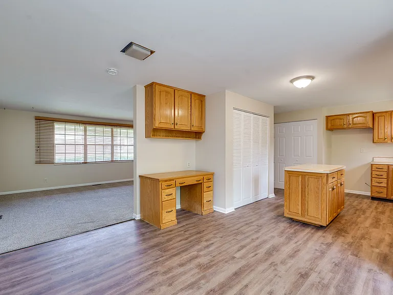 1210 Rona Parkway Dr — Photo 11