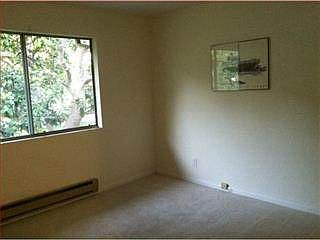 3rd image of 119 Flynn Ave APT B