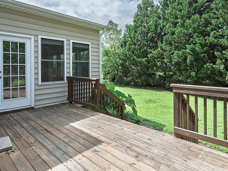 200 Stablegate Dr — Photo 37