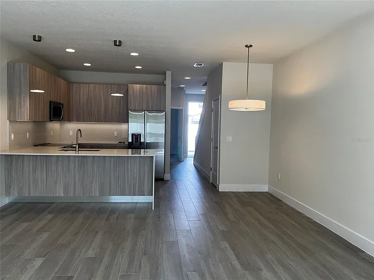 1427 Serendipity Ln — Photo 5