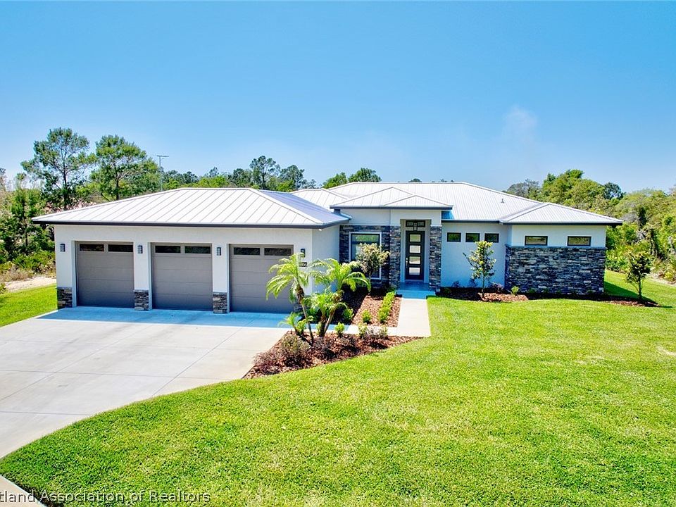 1st image of 6856 San Bruno Dr