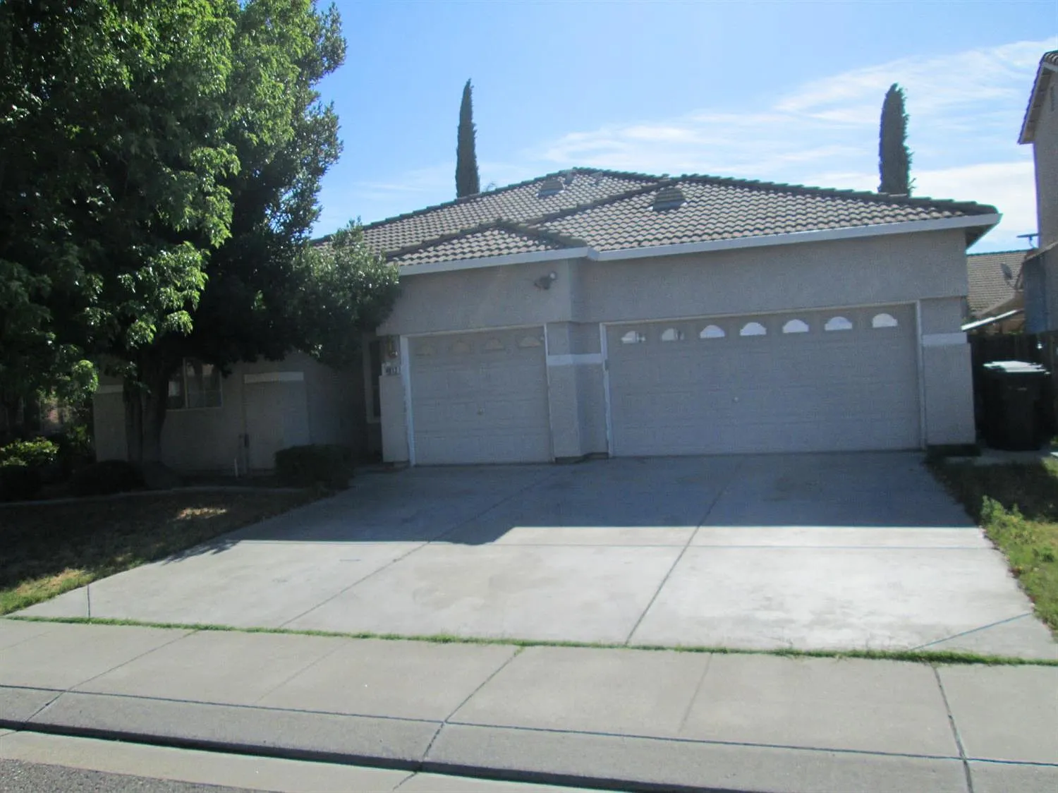 4012 Moss Rock Ct photo 1