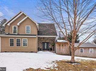 201 E King St, East Berlin, PA 17316
