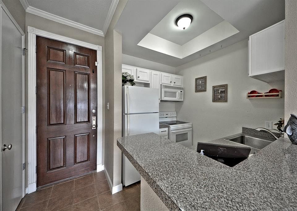 1st image of 4515 Briar Hollow Pl APT 309