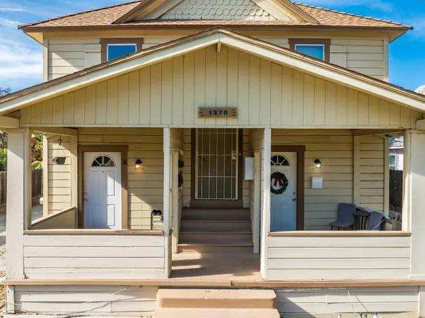1320 N Irwin St, Hanford, CA 93230