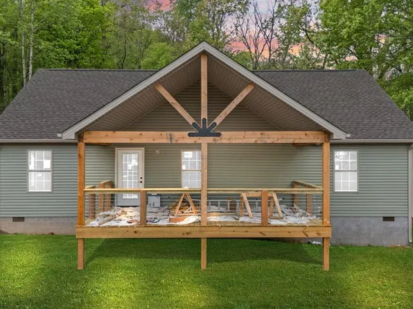 5837 N Jackson Hwy, Munfordville, KY 42765