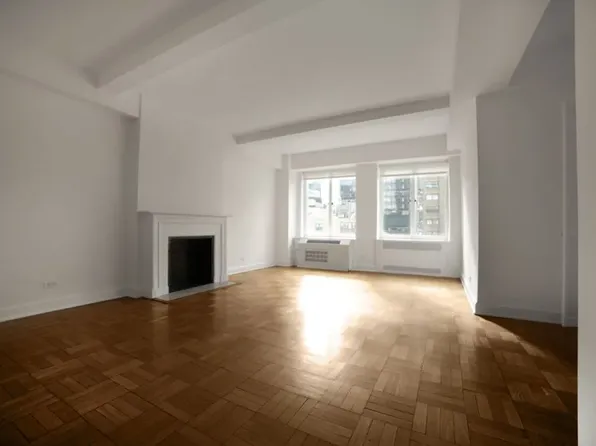 40 Central Park South image 1 of 7