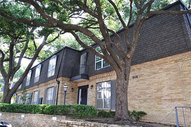 1st image of 5043 Les Chateaux Dr #214