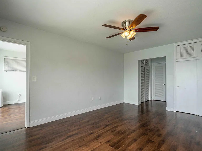 7927 East Dr #274 — Photo 13
