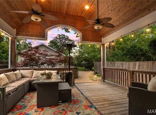 2521 High School Dr, Saint Louis, MO 63144