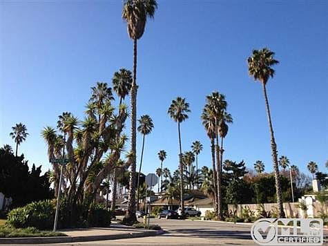 1st image of 2496 Seahorse Ave