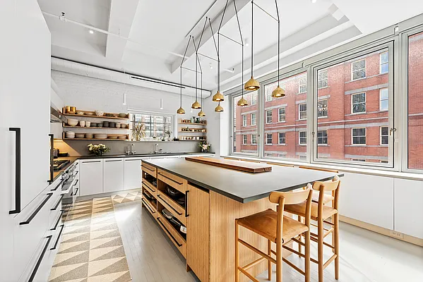 Sold by Compass | media 1