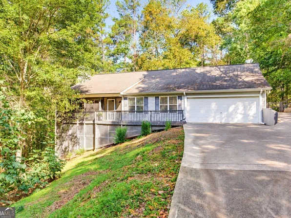 2055 Laurel Cv, Ball Ground, GA 30107